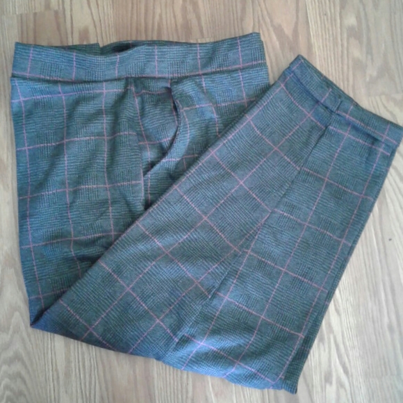 Terra & Sky Plus Size Plaid Stretch Pant - Picture 6 of 7